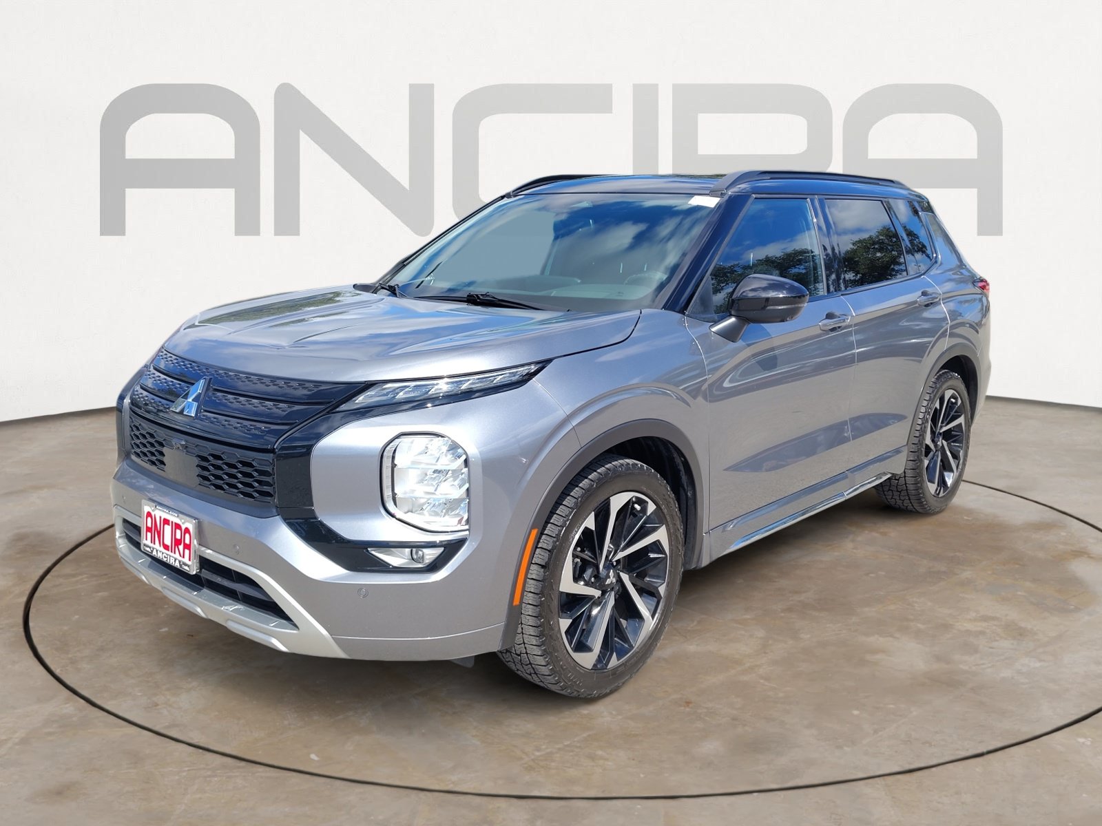 Used 2023 Mitsubishi Outlander SEL FWD image 6