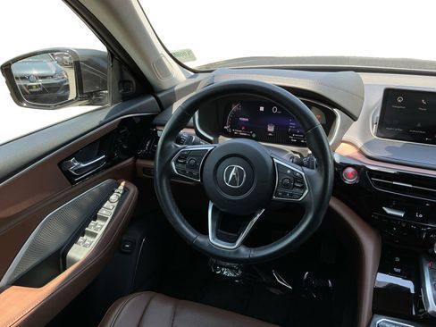 Used 2023 Acura MDX FWD w/ Technology Package image 11