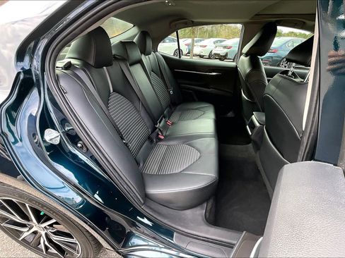 Certified 2021 Toyota Camry SE w/ Convenience Package image 37