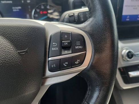 Used 2022 Ford Explorer XLT w/ Class IV Trailer Tow Package RWD image 26