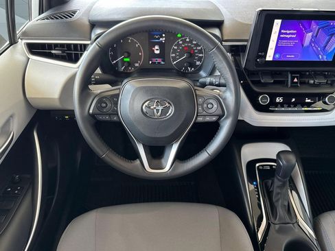 Used 2024 Toyota Corolla SE image 28