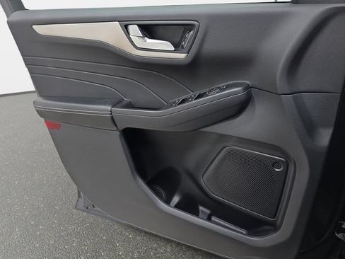 Certified 2022 Ford Escape SEL FWD image 25