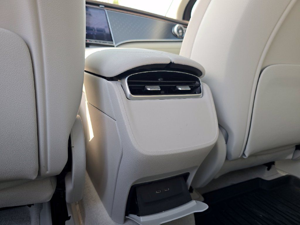 Certified 2023 Mercedes-Benz EQE 350+ 4MATIC SUV image 25