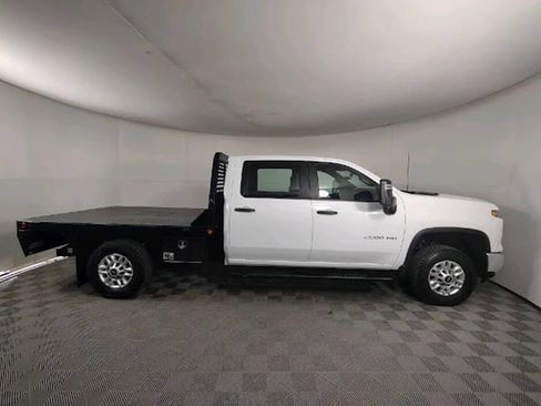 Used 2024 Chevrolet Silverado 2500 W/T w/ WT Fleet Convenience Package image 9