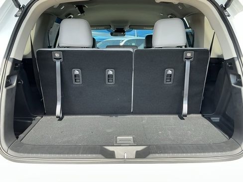 New 2025 Honda Pilot EX-L image 6