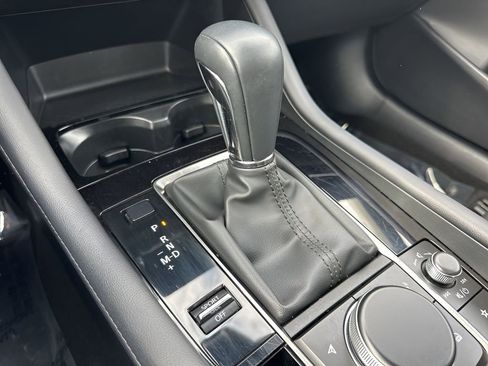 Used 2025 MAZDA MAZDA3 s image 17