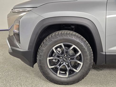 New 2026 Chevrolet Equinox ACTIV w/ Convenience Package III FWD image 8