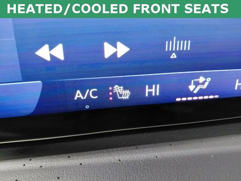 Certified 2025 Buick Enclave Avenir w/ Super Cruise Package image 7