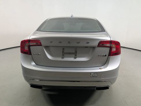 Used 2017 Volvo S60 T5 Inscription w/ Convenience Package AWD/4WD image 7