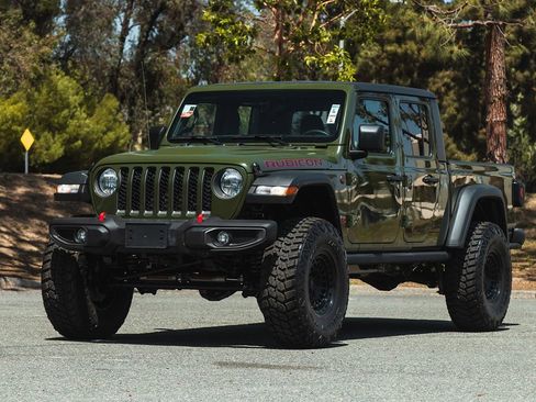 Used 2023 Jeep Gladiator Rubicon image 9
