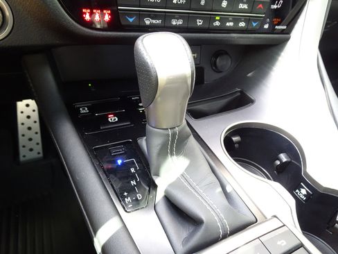 Used 2022 Lexus RX 350 F Sport w/ Cold Area Package AWD/4WD image 20
