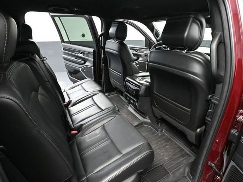 Used 2022 Jeep Wagoneer Series I image 50