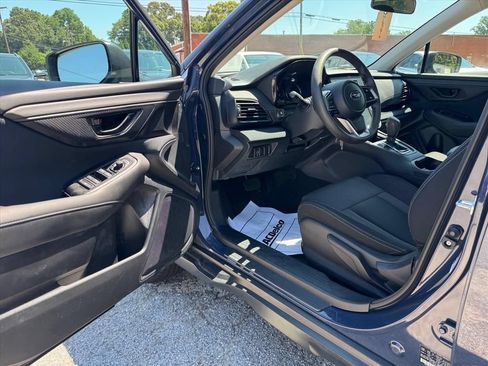 Used 2023 Subaru Outback AWD/4WD image 13