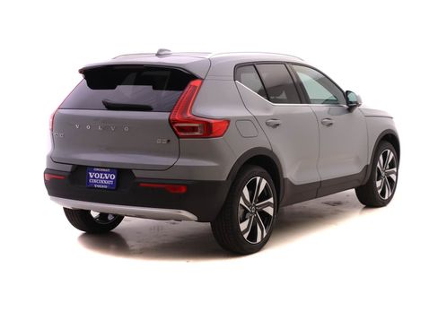 New 2025 Volvo XC40 B5 Ultra w/ Protection Package Premier image 4