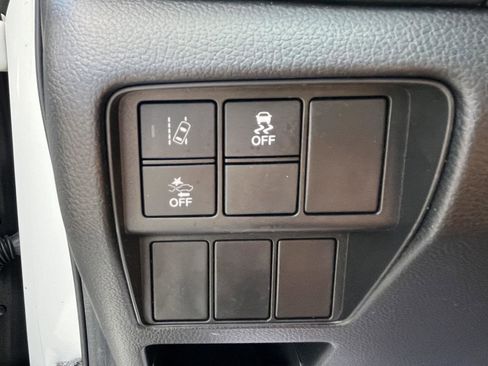 Used 2018 Honda CR-V EX image 13