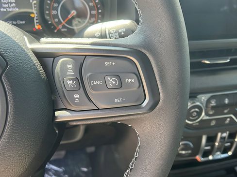 New 2025 Jeep Wrangler Sport S image 24