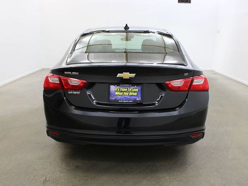 Used 2024 Chevrolet Malibu LT image 3