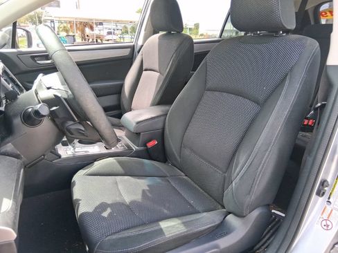 Used 2019 Subaru Outback 2.5i Premium AWD/4WD image 10