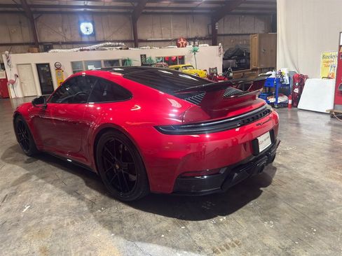 Used 2026 Porsche 911 GTS image 18