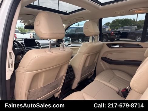 Used 2018 Mercedes-Benz GLS 450 4MATIC image 41