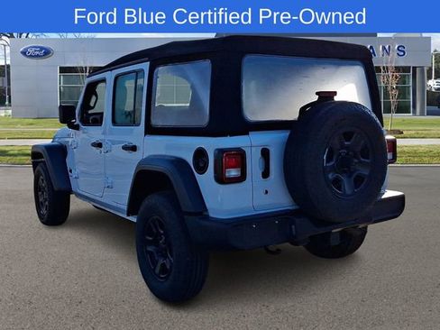 Used 2024 Jeep Wrangler Sport image 5