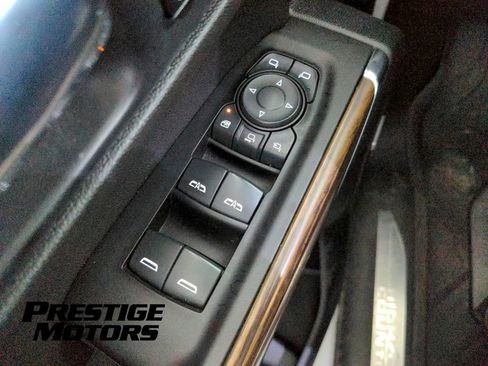 Used 2022 Chevrolet Silverado 3500 High Country w/ Z71 Off-Road Package image 28