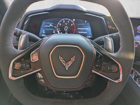 Used 2022 Chevrolet Corvette Stingray Premium Cpe w/ Z51 Performance Package RWD image 14