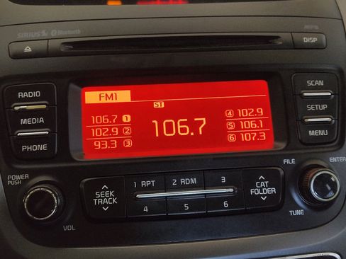 Used 2015 Kia Sorento EX image 25