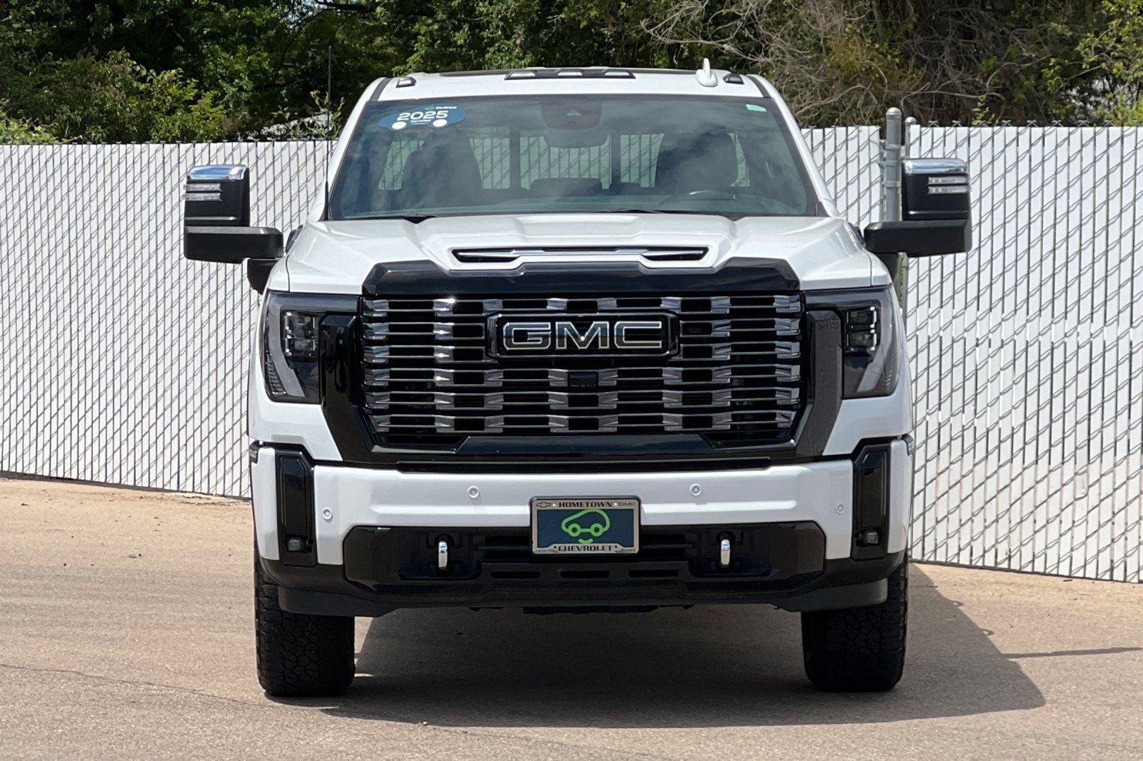 Used 2025 GMC Sierra 2500 Denali Ultimate AWD/4WD image 6