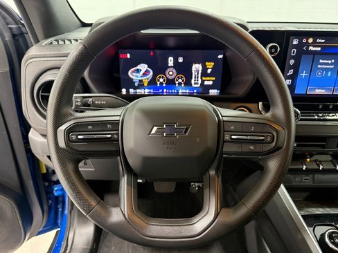 Used 2024 Chevrolet Colorado Trail Boss w/ Advanced Trailering Package image 20