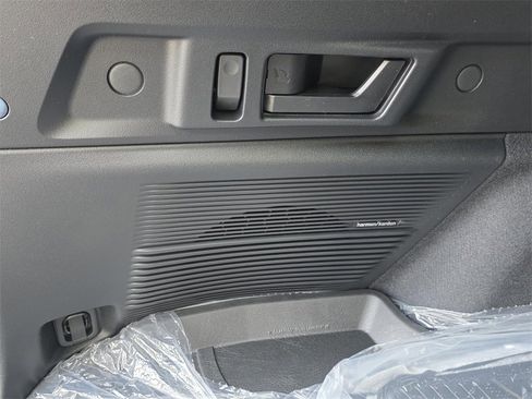 New 2026 Subaru Outback Limited image 15