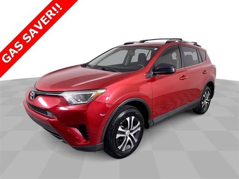 Used 2016 Toyota RAV4 LE image 4