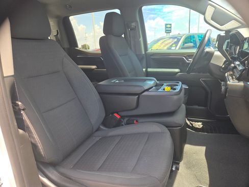 Used 2023 Chevrolet Silverado 1500 LT AWD/4WD image 24