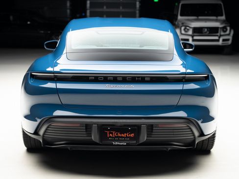 Used 2022 Porsche Taycan 4S image 26