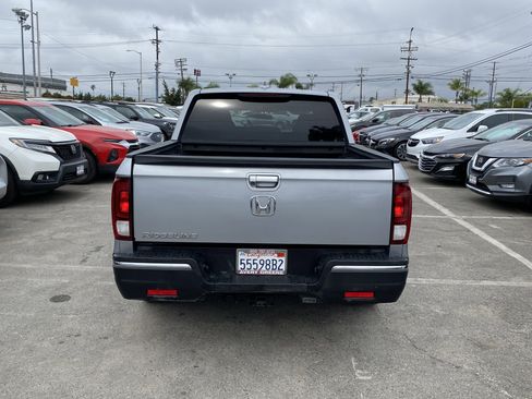 Used 2017 Honda Ridgeline RTL image 6