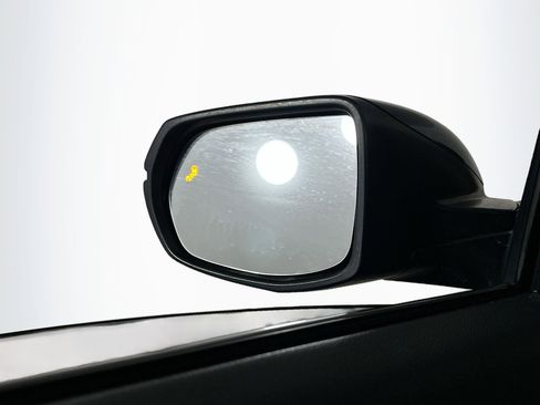 Used 2018 Honda CR-V EX-L image 16