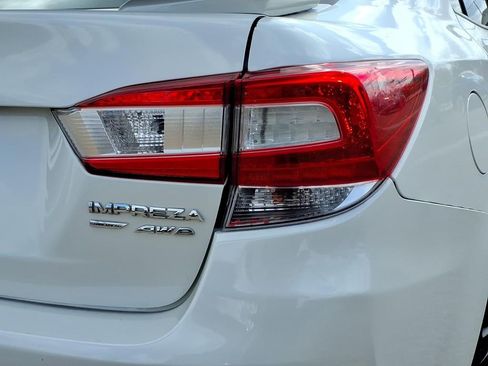 Used 2019 Subaru Impreza 2.0i w/ Eyesight image 9