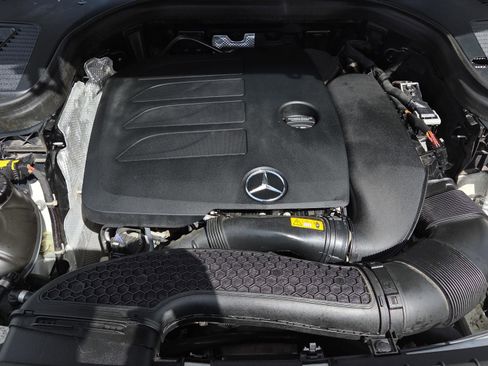 Certified 2022 Mercedes-Benz GLC 300 GLC 300 image 22