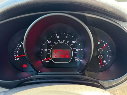 Used 2016 Kia Soul FWD image 28