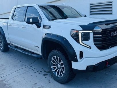 Used 2023 GMC Sierra 1500 AT4 w/ Technology Package