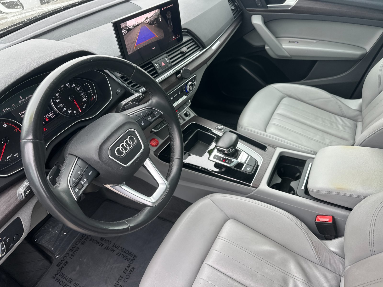 Used 2022 Audi Q5 2.0T Premium w/ Convenience Package AWD/4WD image 10