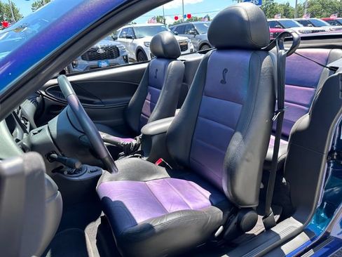 Used 2004 Ford Mustang Cobra RWD image 10