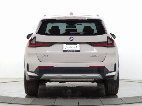 Used 2026 BMW X1 xDrive28i w/ Technology Package AWD/4WD image 6