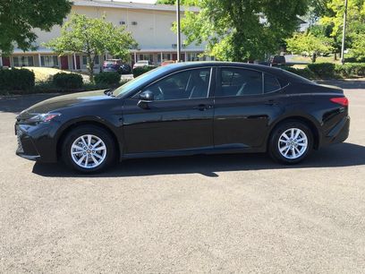 Used 2025 Toyota Camry LE w/ Convenience Package