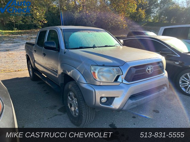 Used 2014 Toyota Tacoma 4x4 Double Cab w/ SR5 Package image 2