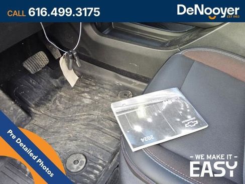 Used 2024 Chevrolet Equinox EV RS image 8