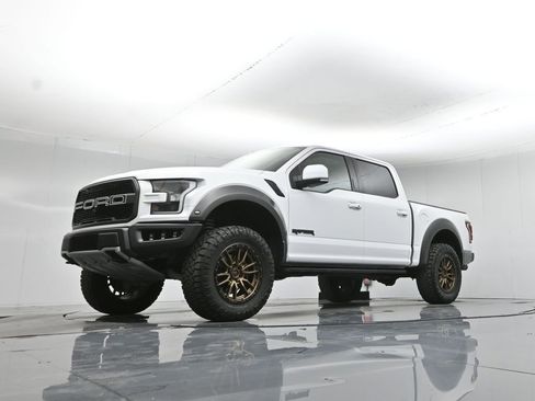 Used 2020 Ford F150 Raptor w/ Equipment Group 802A Luxury image 45