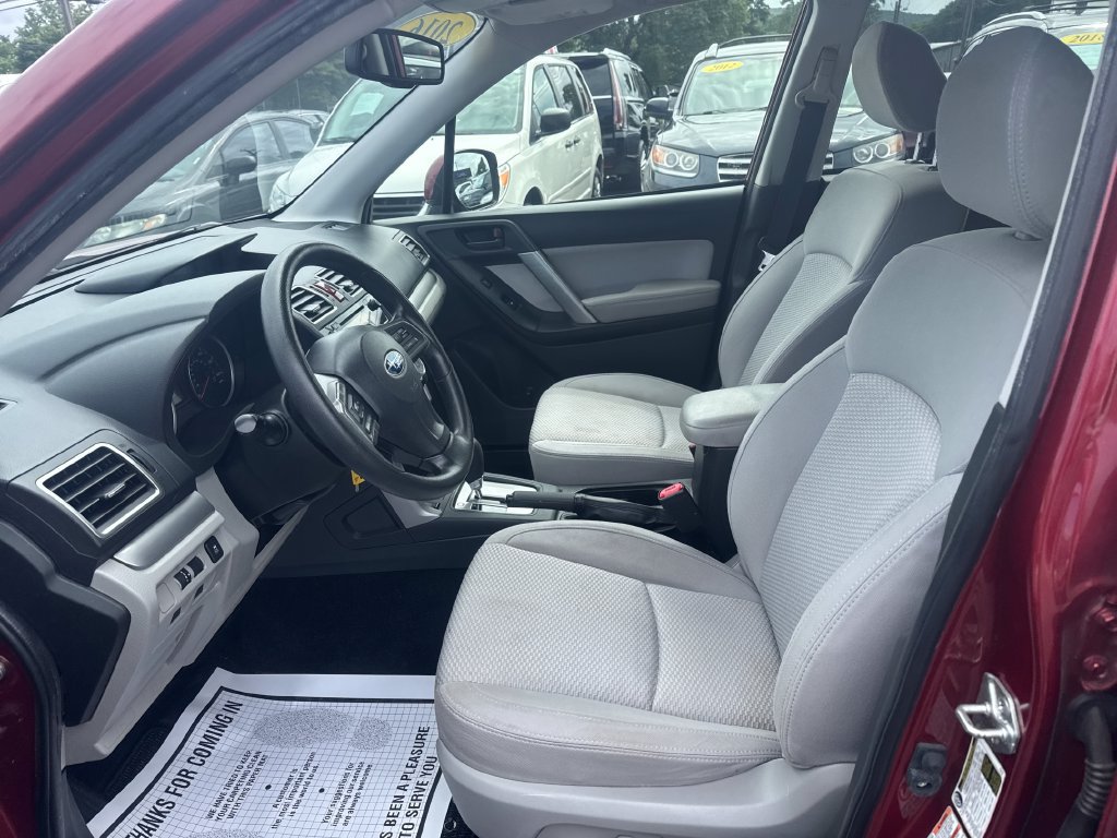 Used 2016 Subaru Forester 2.5i Premium w/ All-Weather Package AWD/4WD image 10