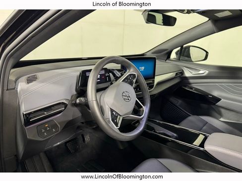 Used 2023 Volkswagen ID.4 Pro S RWD image 31