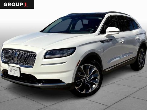 Used 2022 Lincoln Nautilus Reserve FWD image 1
